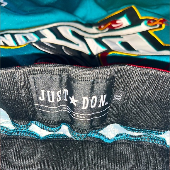 Men’s Detroit Pistons Retro NBA Throwback 1998-99 Just Don Basketball Shorts - Picture 4 of 8